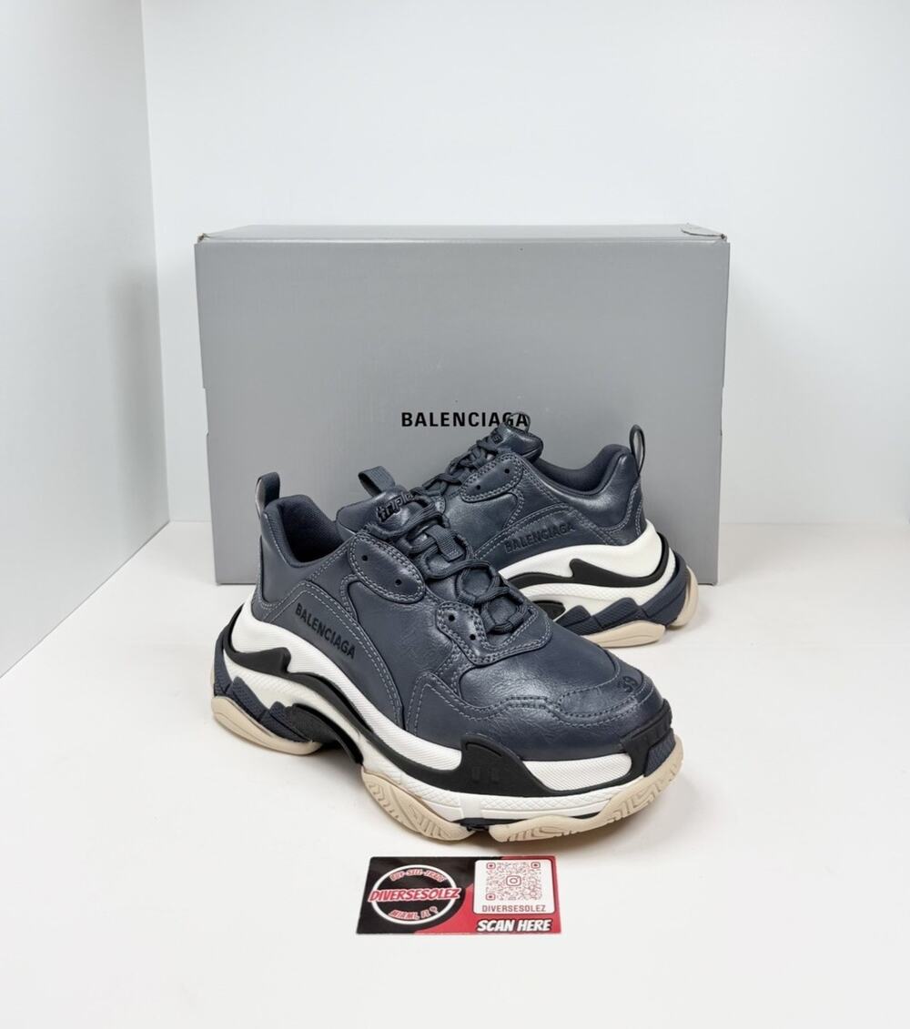 Size 39EU/6US - Balenciaga Triple S Stone Blue Sneakers💙 New/Retail $1K!